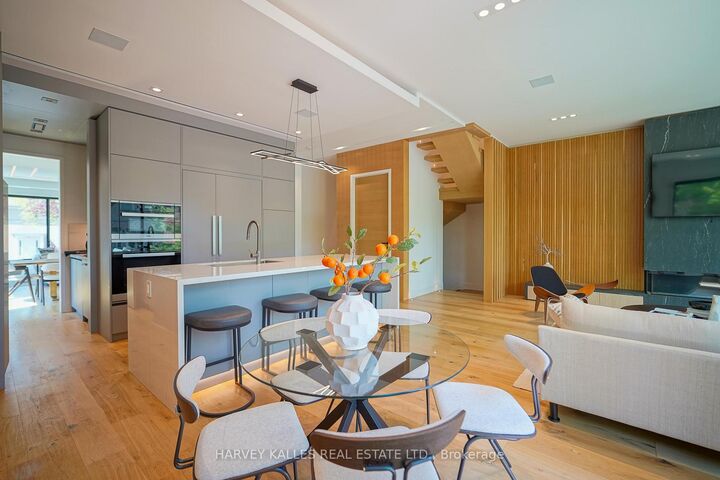 Property Photo: 585 Bedford Park Avenue ON M5M 1K4