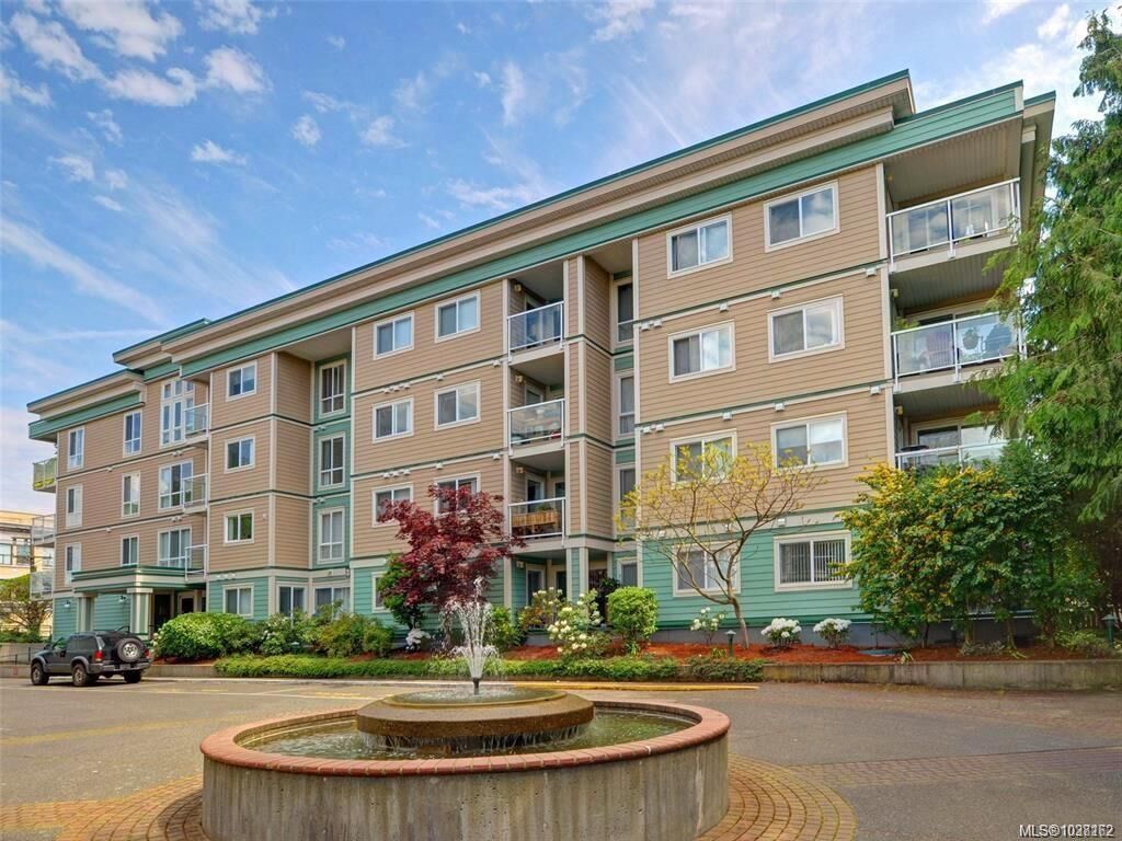 Property Photo:  689 Bay St 104  BC V8T 5H9 