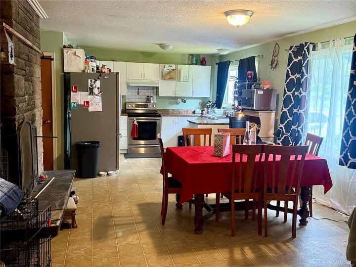Property Photo: 6080 Stuart Ave BC V9Y 9E6