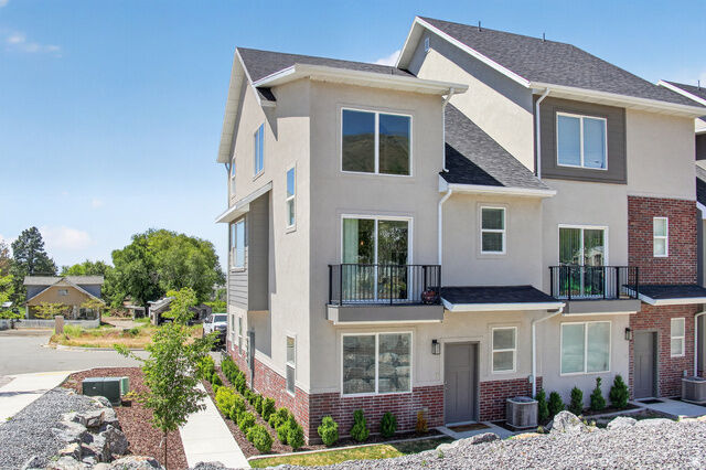 Property Photo: 2811 S Orchard Hill Ln UT 84302