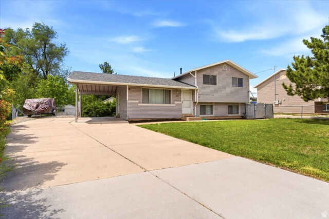 Property Photo: 209 N 850 E UT 84041