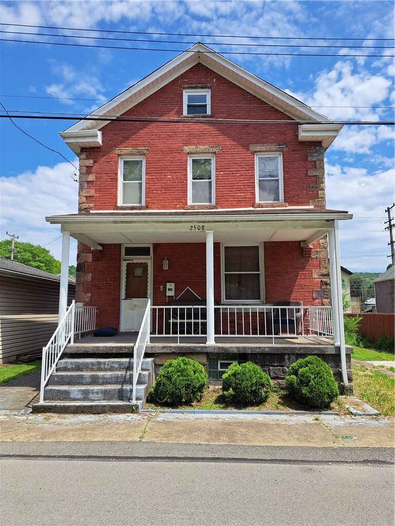 Property Photo: 2508 10th Ave PA 15010