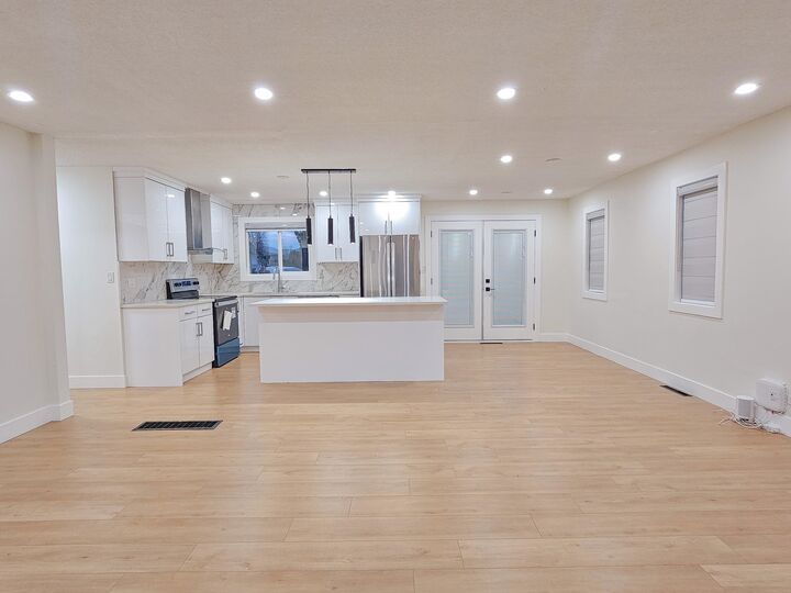 9335 Jackson Street — photo 1