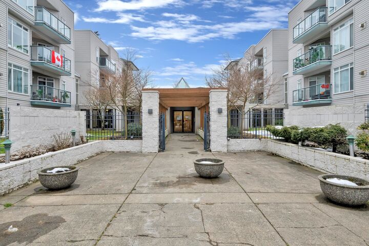 Property Photo:  32075 George Ferguson Way 306  BC V2T 2K7 