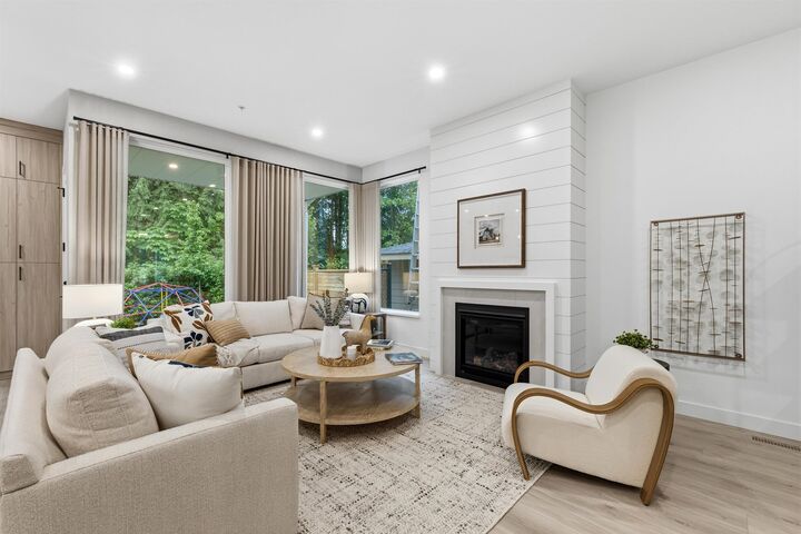 Property Photo: 23363 Seymour Avenue BC V4R 0J7