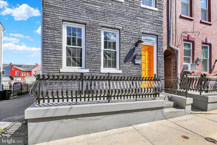 Property Photo:  614 Saint Joseph Street  PA 17603 