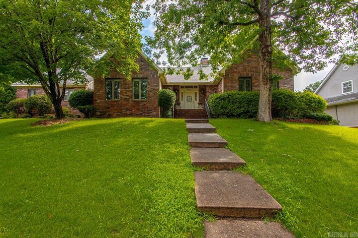 Property Photo: 1145 Cambridge Circle AR 72019