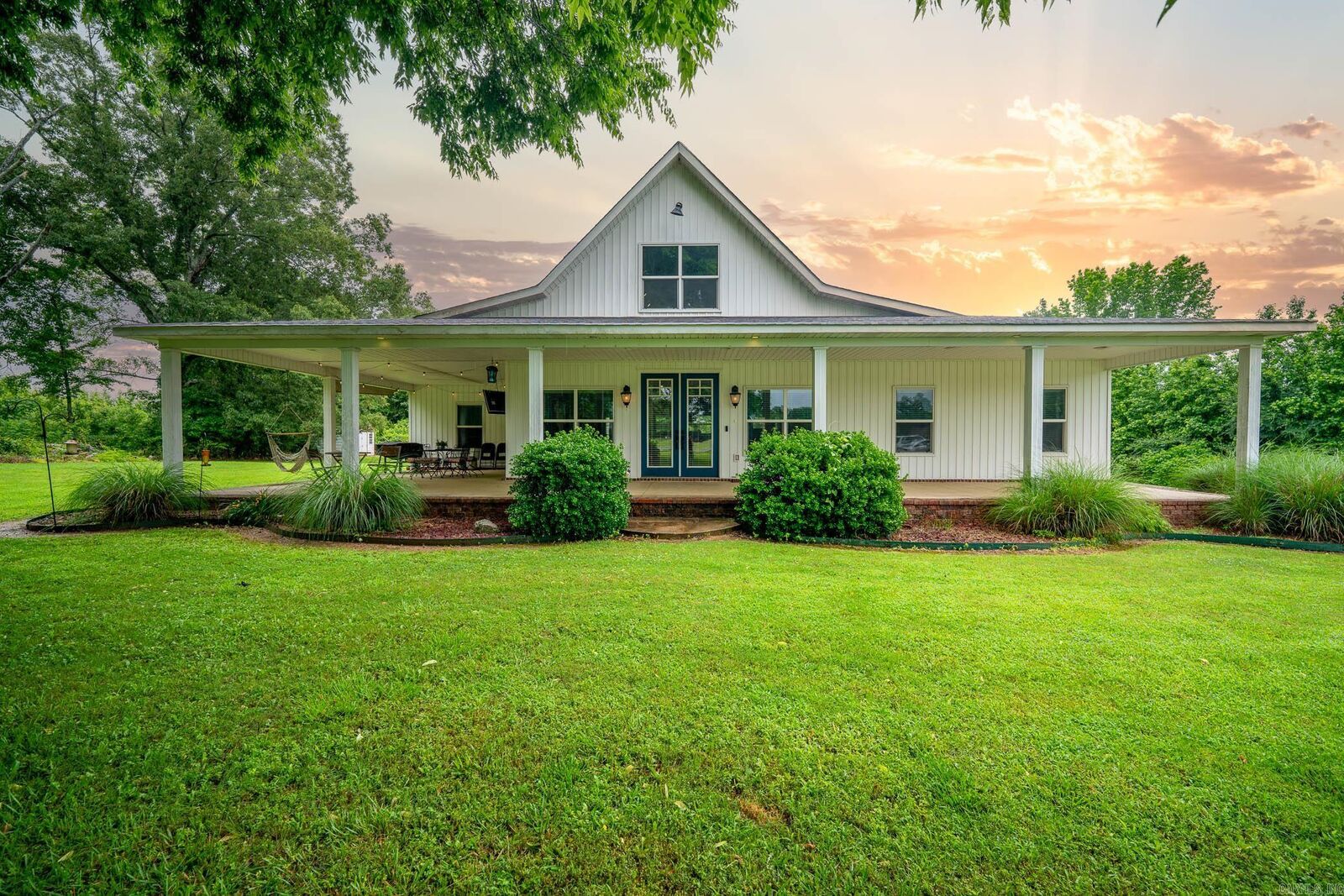 Property Photo:  25 Pocahontas Court  AR 72032 