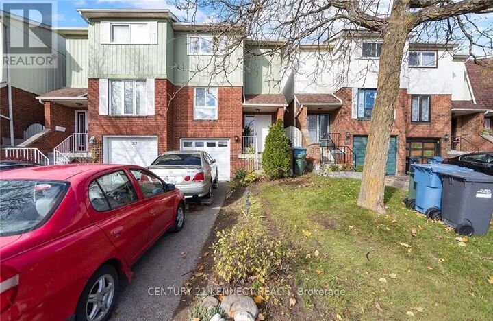 Property Photo:  55 Dovercliffe Road 54  ON N1G 3A5 