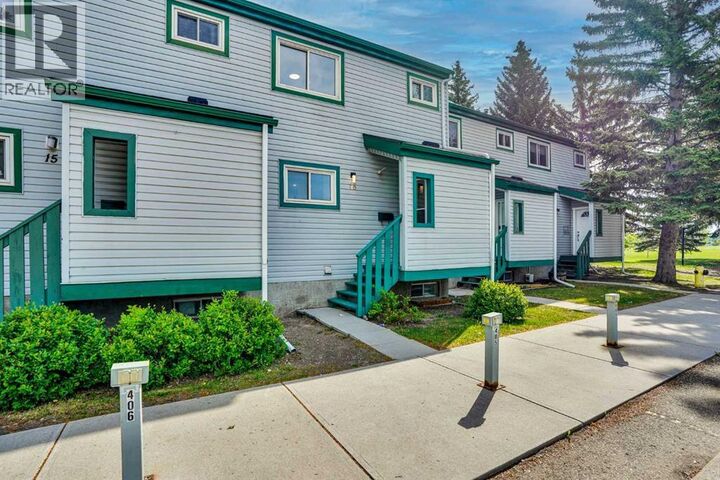 Property Photo:  131 Templehill Drive Northeast  AB T1Y 4T1 