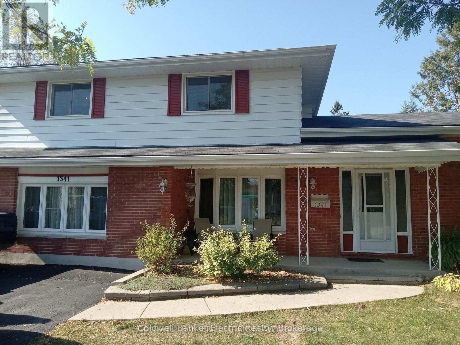 Property Photo:  1341 Heather Lane  ON K9J 7N1 