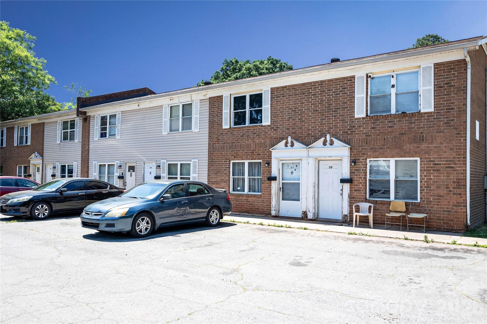 Property Photo:  1100 W Fisher Street  NC 28144 