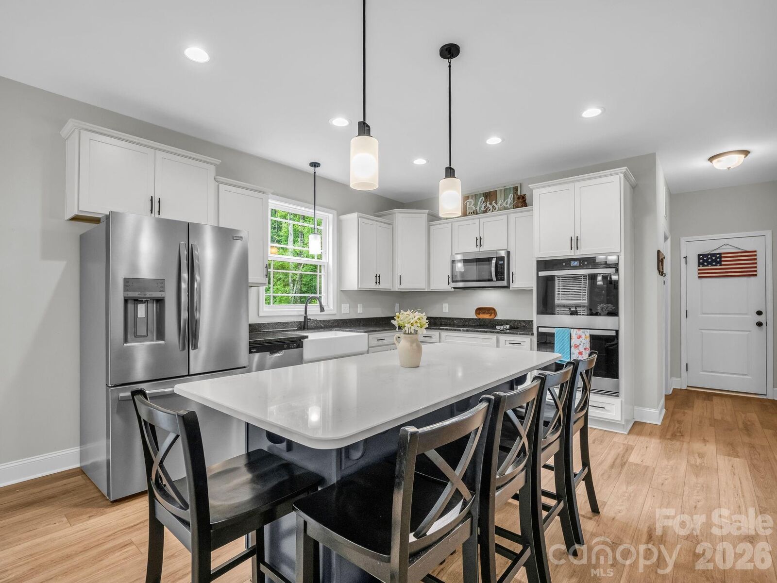Property Photo:  905 Rolling Road  NC 28092 