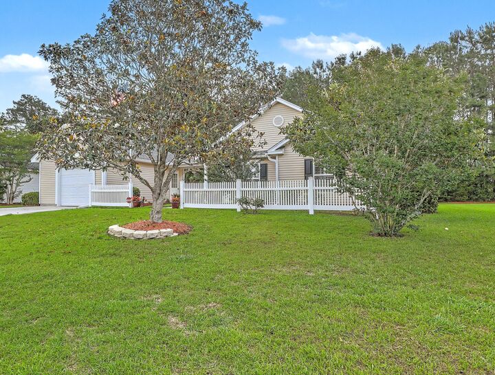 Property Photo:  130 Savannah River Drive  SC 29485 