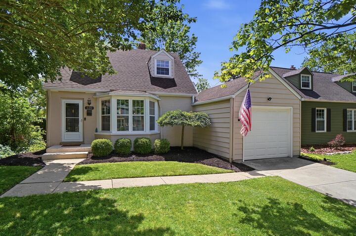 Property Photo: 539 Colonial Avenue OH 43085
