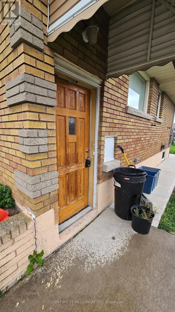 Property Photo: 32 Stewart Avenue Bsmt ON L2V 2W7