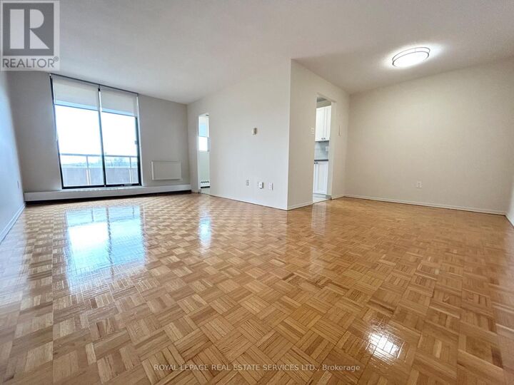 Property Photo:  16 Cedarwoods Crescent 504  ON N2C 2L4 