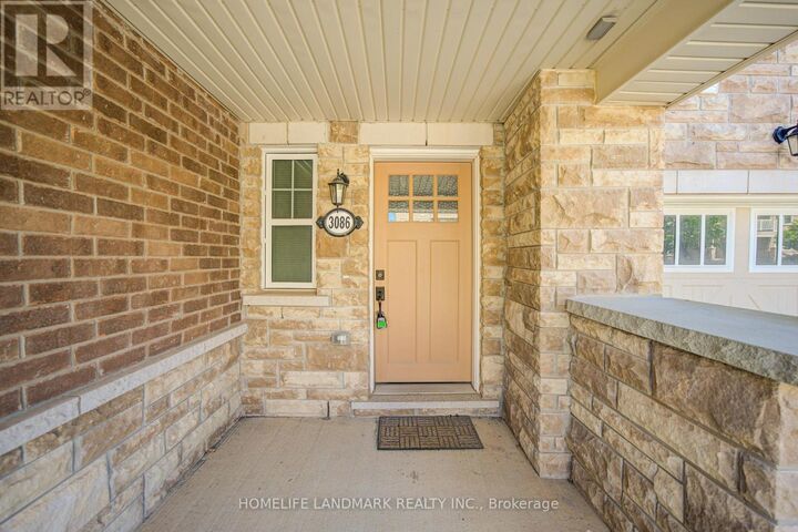 Property Photo: 3086 Mistletoe Gardens ON L6M 0Y7