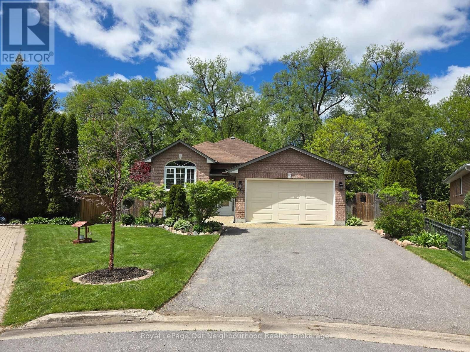 Property Photo:  439 Nickerson Drive  ON K9A 1A8 