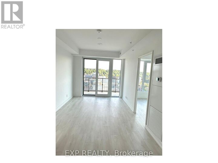 Property Photo:  75 James Street South 2411  ON L8P 4V8 