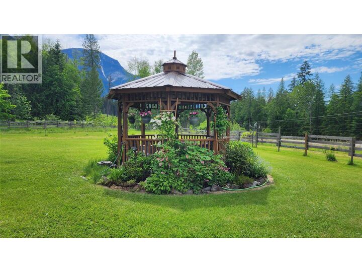 Property Photo: 3015 6 Highway BC V0G 1R1