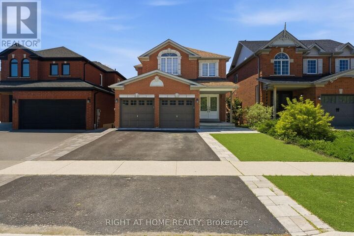 Property Photo:  182 Mowat Crescent  ON L7G 6A4 
