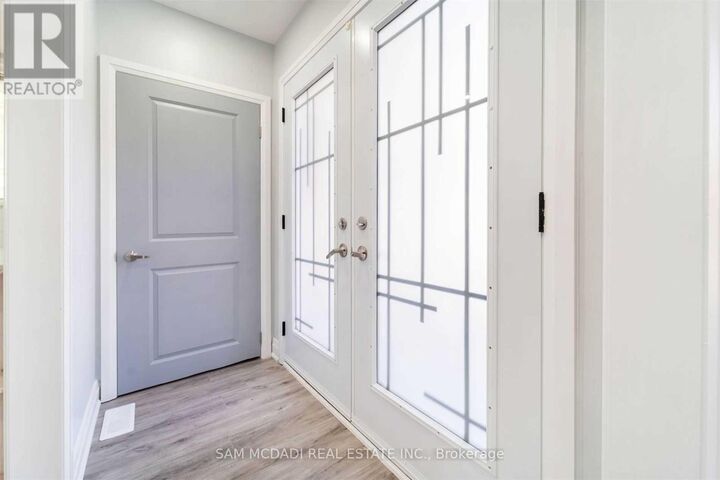Property Photo: 5318 Mericourt Road ON L7L 3R4