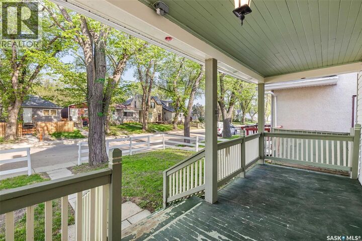 Property Photo:  1422 Cameron Street  SK S4T 2T4 