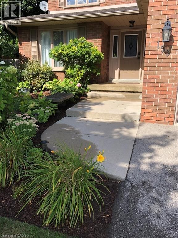 Property Photo:  153 Meadowbrook Drive  ON L9G 4S9 