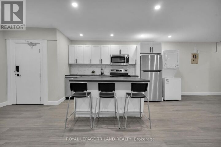 Property Photo:  425 McKenzie Avenue 1  ON N6C 1V5 