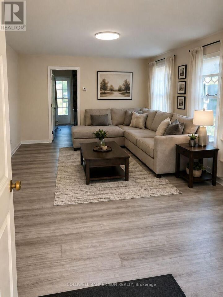 Property Photo:  500 Canterbury Street  ON N4S 4K7 