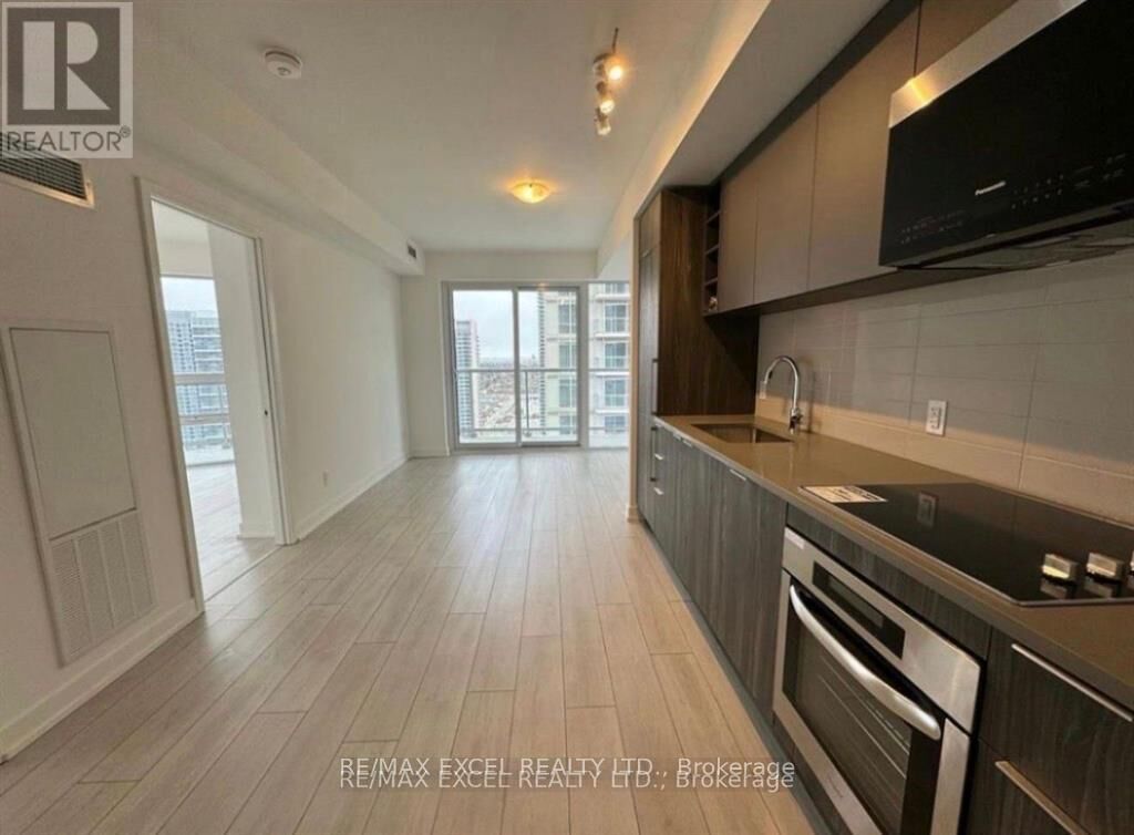 Property Photo:  2031 Kennedy Road 3221  ON M1T 0B8 