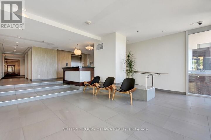 Property Photo: 300A Lett Street 614 ON K1R 0B8