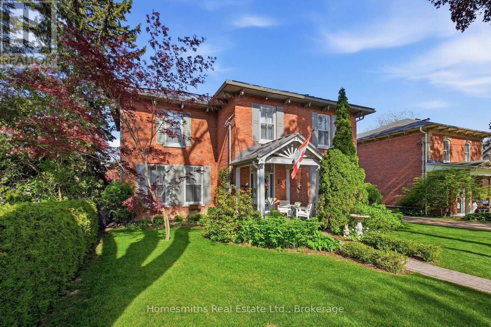 Property Photo:  35 Beech Avenue  ON L1C 3A1 