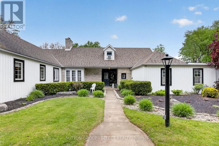 Property Photo: 111 Kittridge Avenue East ON N7G 2A9