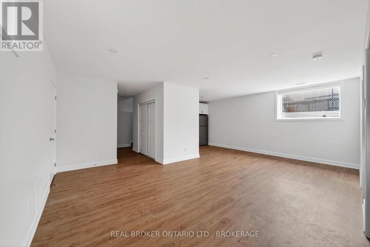Property Photo:  600 Second Street East Unit #4A  ON K6H 4H3 