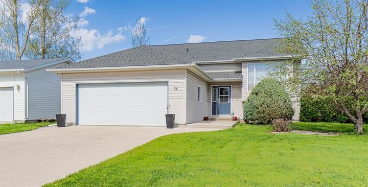 34 Prout Drive — photo 1