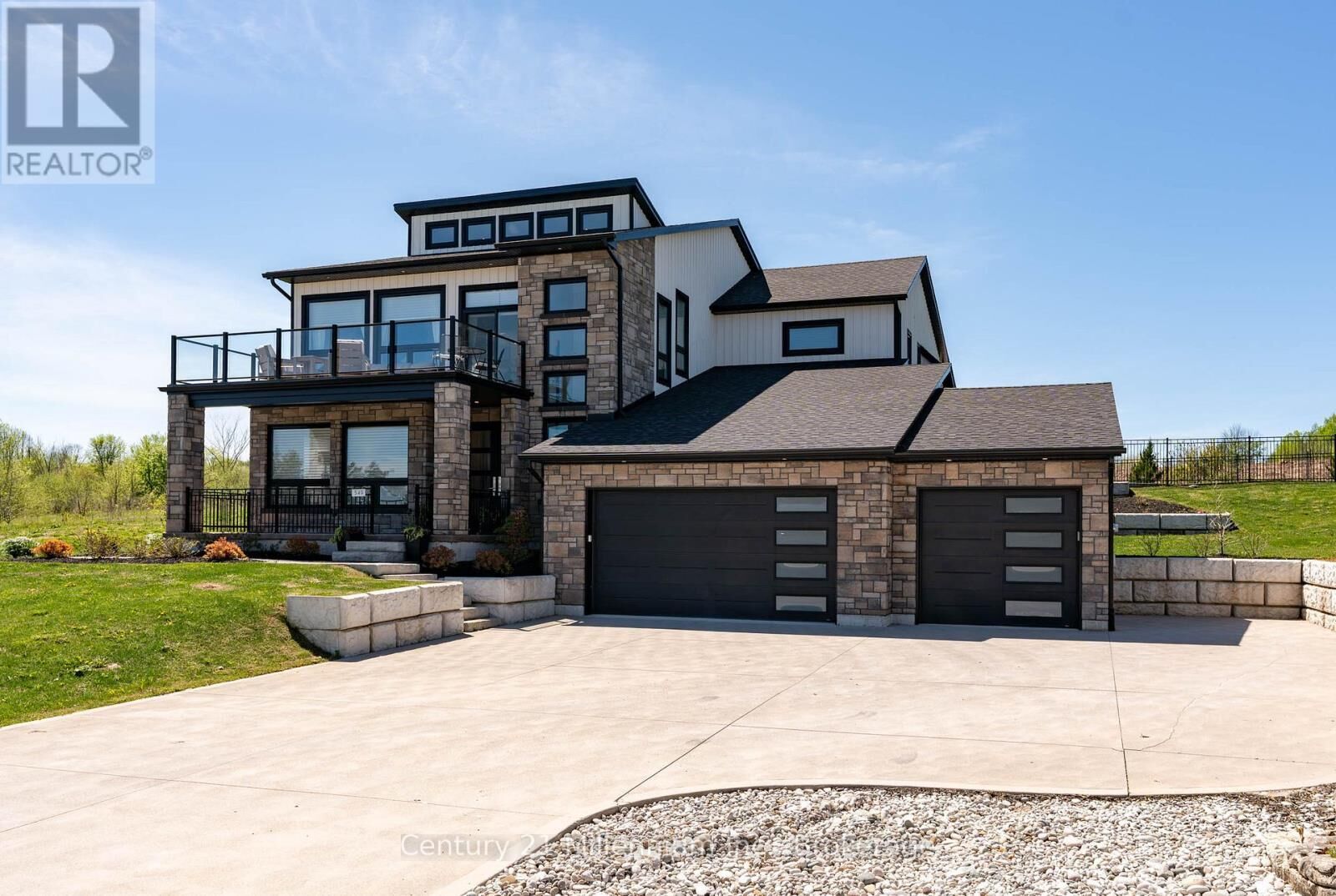Property Photo:  549 Punkinseed Lane  ON N0H 1S0 