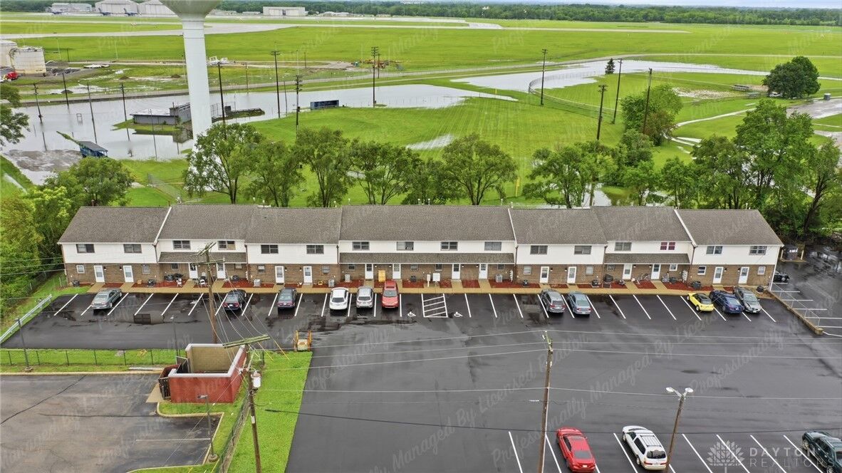 Property Photo:  539 N Broad Street  OH 45324 