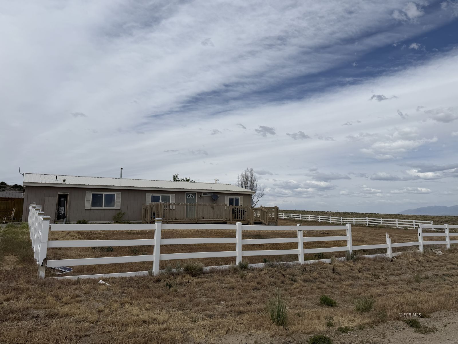 Property Photo:  897 Lovelock Street  NV 89815 