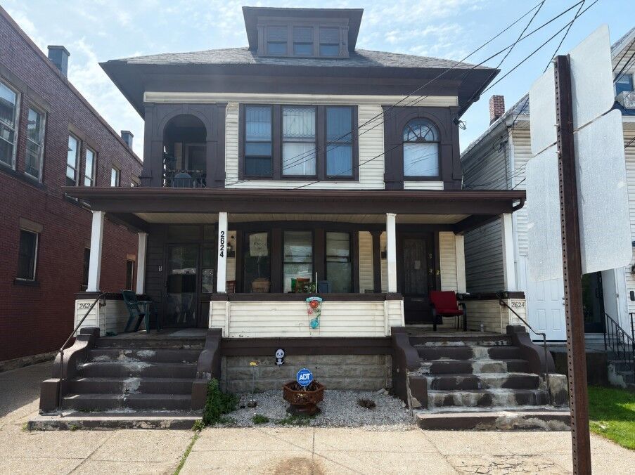 Property Photo: 2624 Parade Street PA 16504