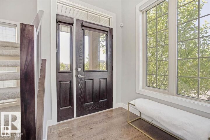 Property Photo: 1004 Huckell Pl SW SW AB T6W 3B7