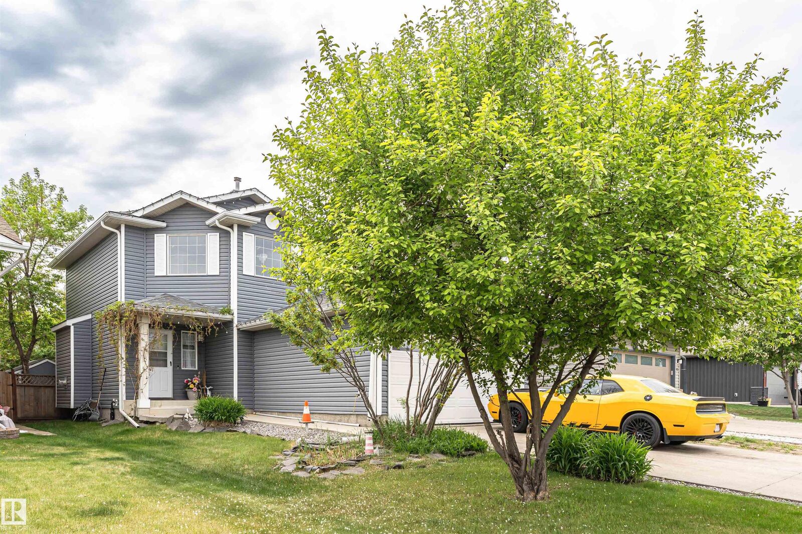 Property Photo:  9 Langley Crescent  AB T7X 4A7 