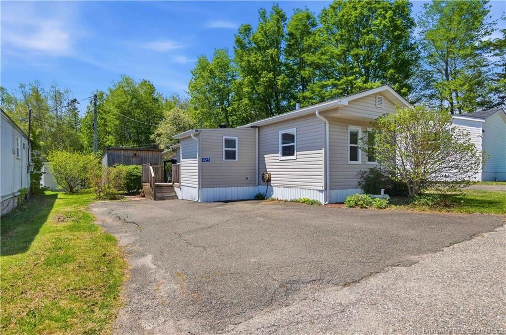 Property Photo:  425 Kingsley Road  NB E3G 6C3 