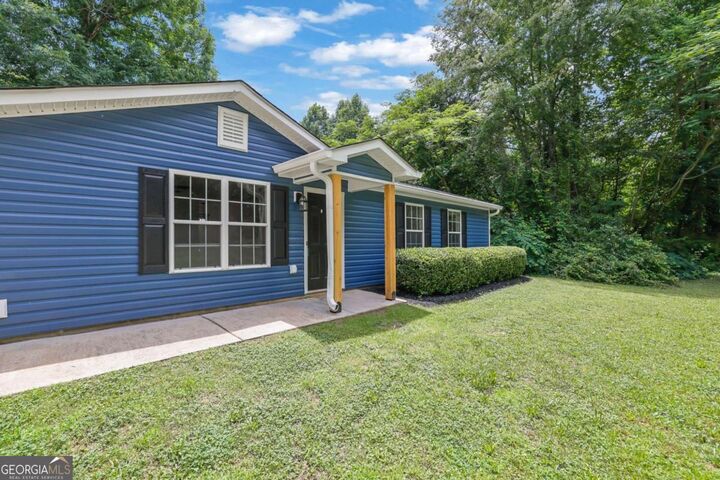 Property Photo: 4311 Willow Springs Road GA 30132