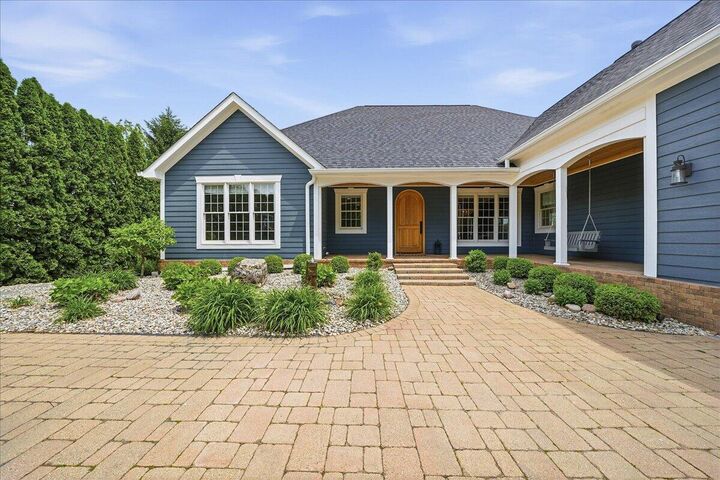 Property Photo:  502 Stoney Ridge Court  IN 46385 
