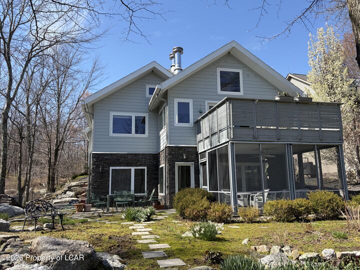 Property Photo:  85 Crooked Stick Lane  PA 18202 