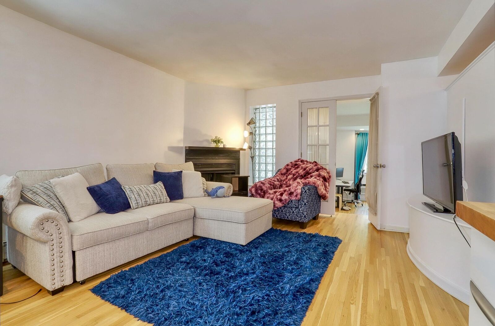 Property Photo: 82 Bloomfield St 1B NJ 07030