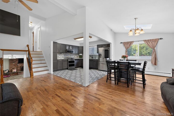 Property Photo:  2 Sycamore Lane  NY 10924 