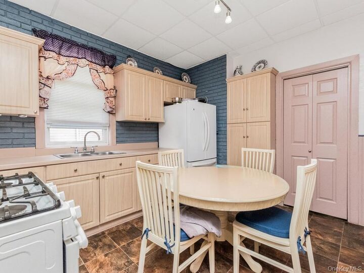 Property Photo: 51 Tower Place NY 10703